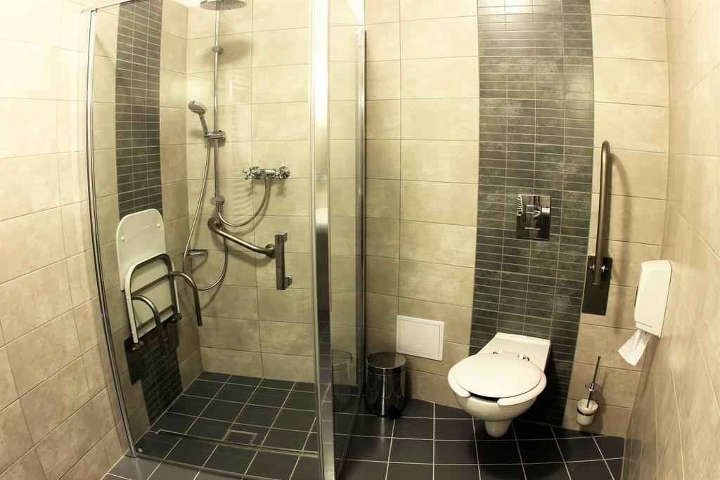 Hotel Kamienica Opole Bagian luar foto