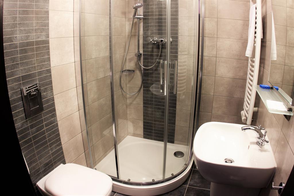 Hotel Kamienica Opole Bagian luar foto