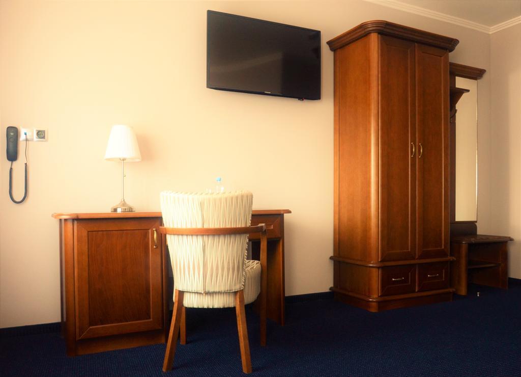 Hotel Kamienica Opole Bagian luar foto