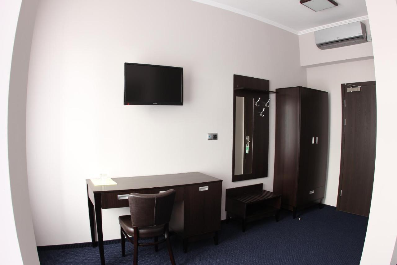 Hotel Kamienica Opole Bagian luar foto